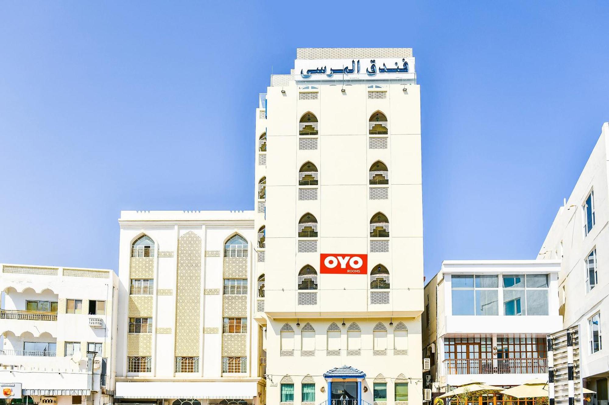 Oyo 137 Marina Hotel Muscat Ngoại thất bức ảnh