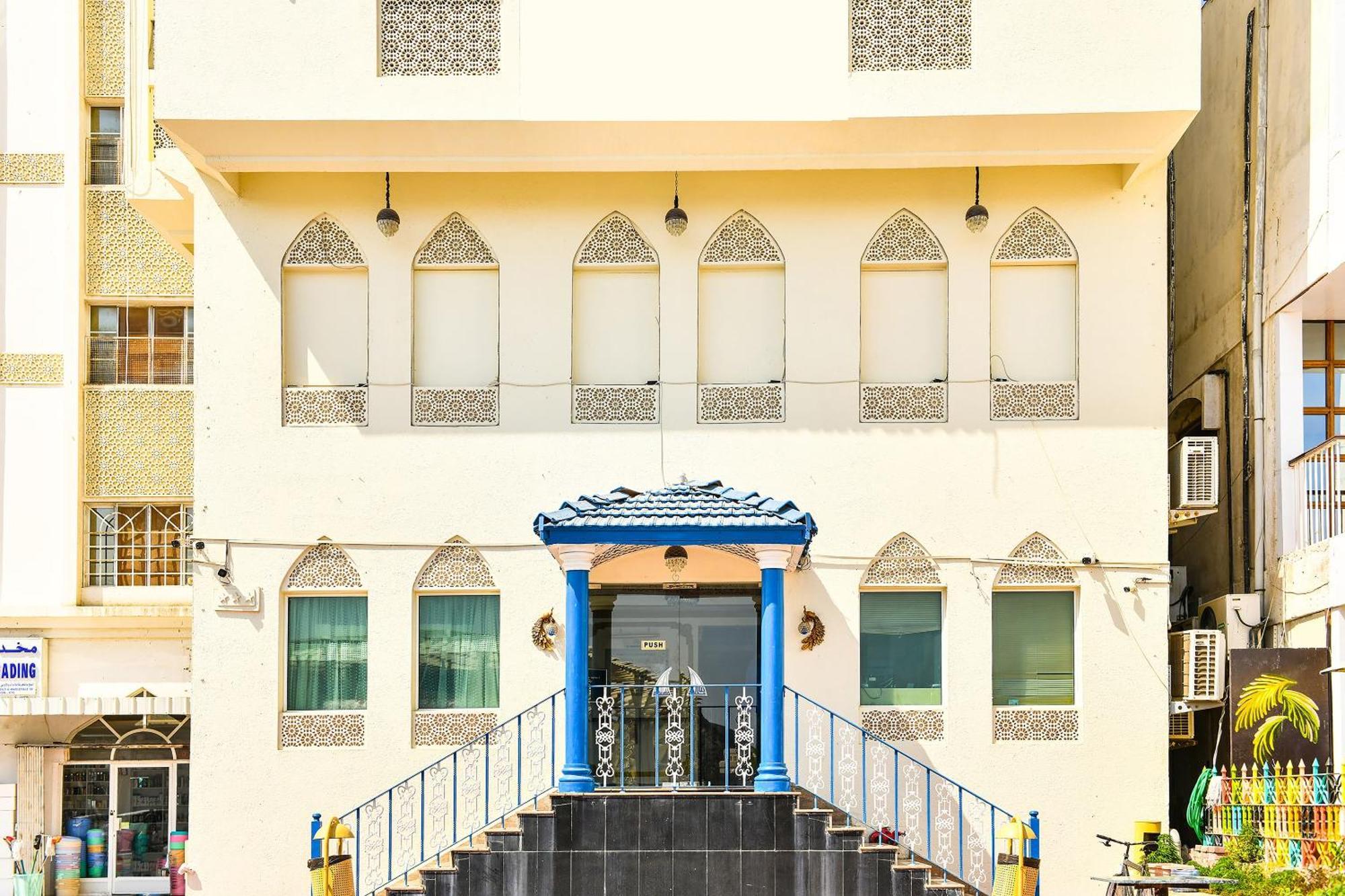 Oyo 137 Marina Hotel Muscat Ngoại thất bức ảnh