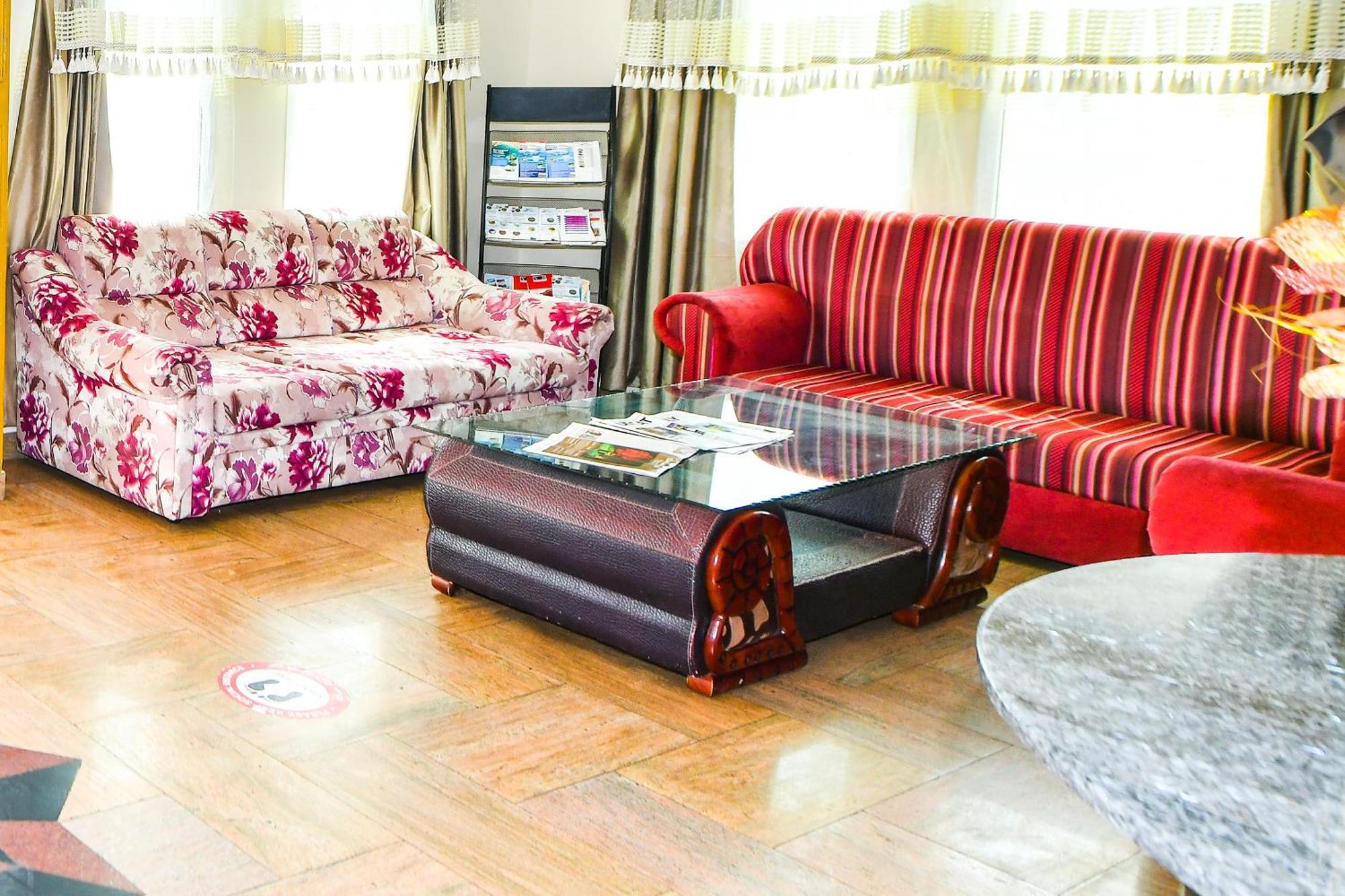 Oyo 137 Marina Hotel Muscat Ngoại thất bức ảnh