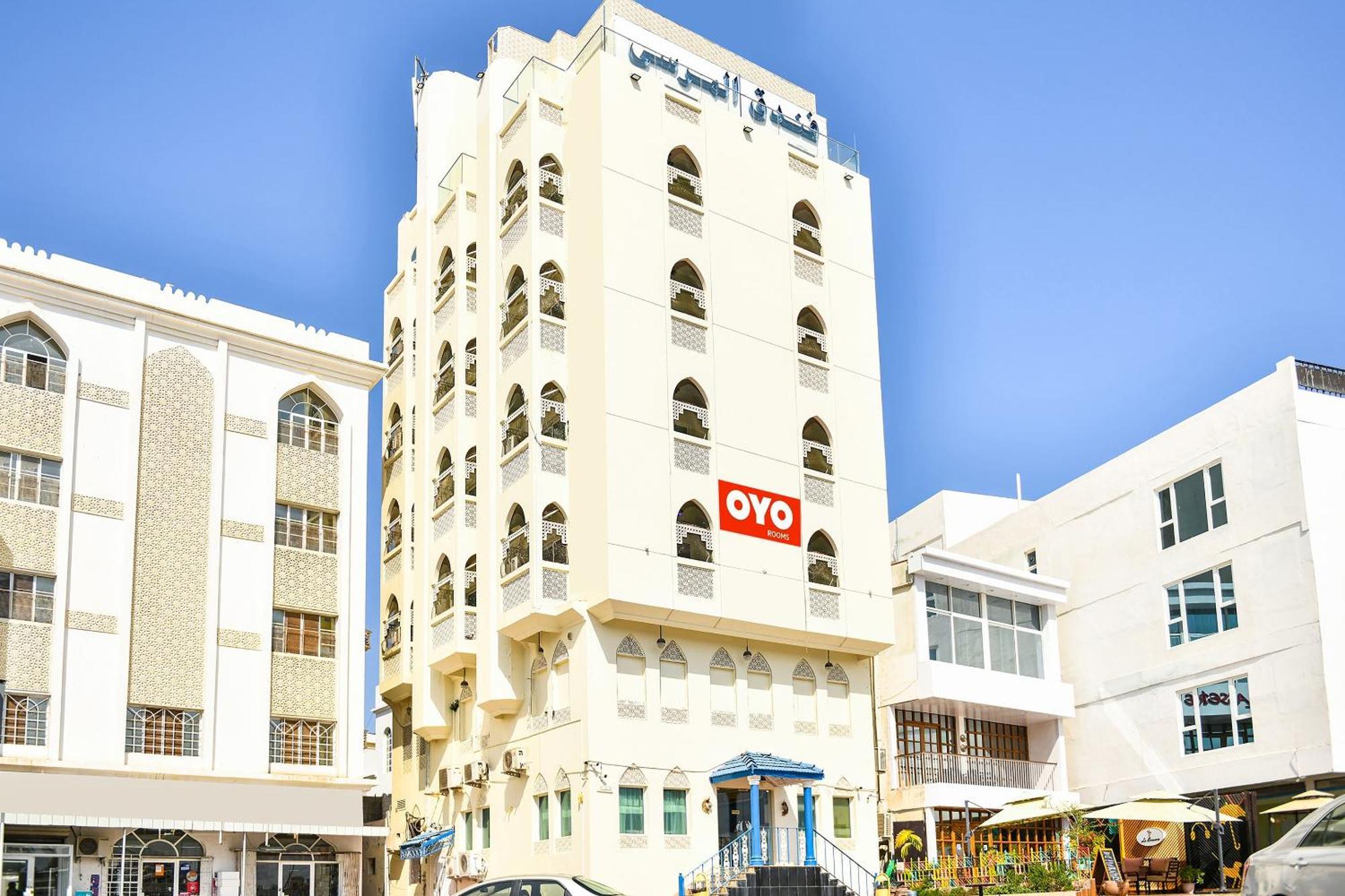 Oyo 137 Marina Hotel Muscat Ngoại thất bức ảnh