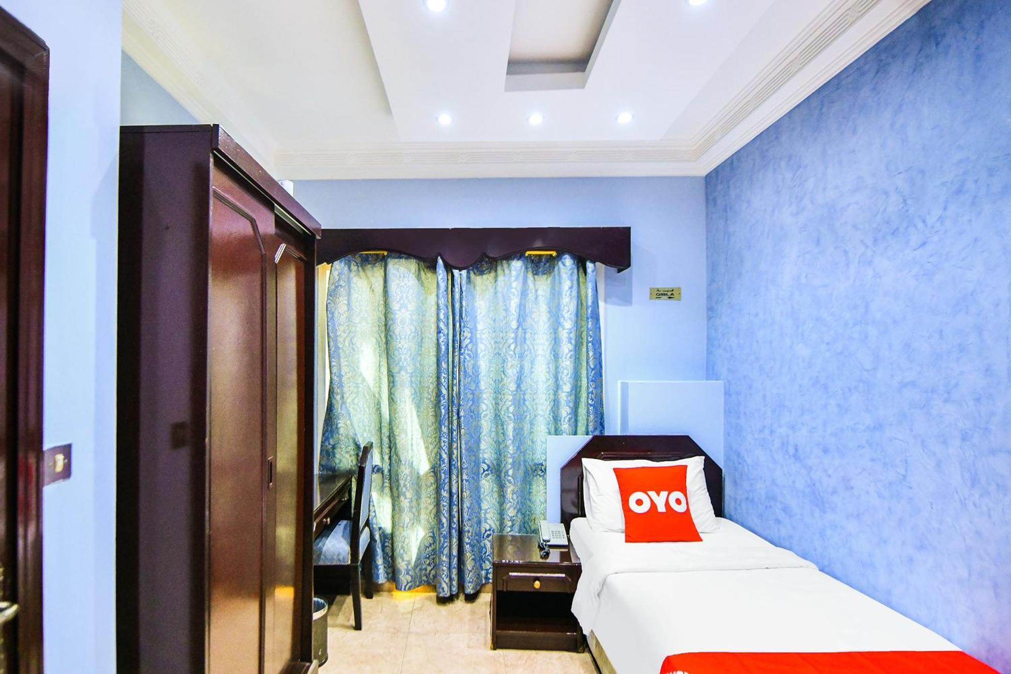 Oyo 137 Marina Hotel Muscat Ngoại thất bức ảnh